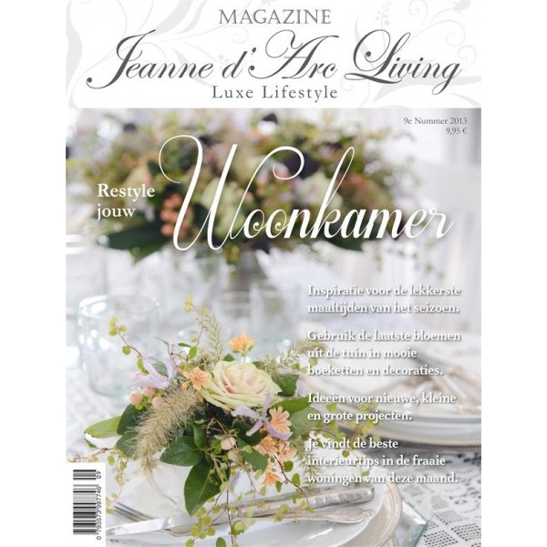 Jeanne D'Arc Living magazine